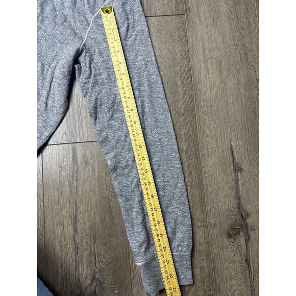 American Eagle Men’s M Gray Long Sleeve Crew Neck Thermal Knit Shirt Casual - Picture 3 of 7